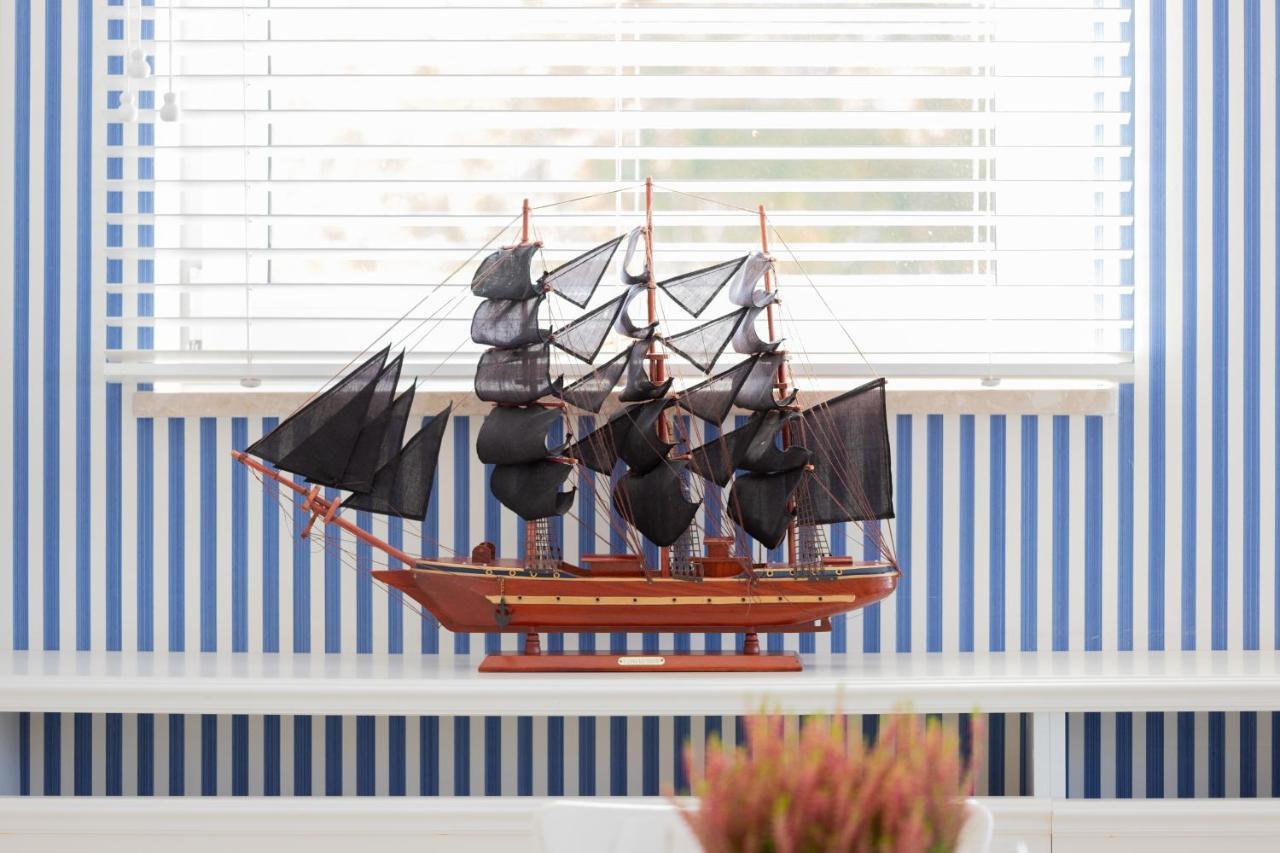 Sailor Apartment Jastrzebia Gora By Renters Prestige Eksteriør bilde
